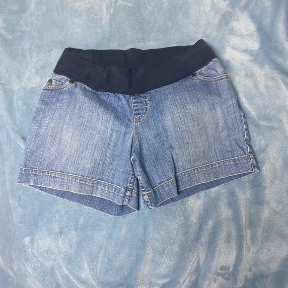 Liz Lange for Target Pants - Liz Lange For Target Denim Jean Maternity Shorts Under The Belly Size Small